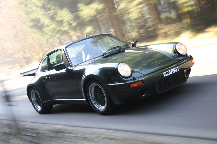 Name: Ruf-Porsche-911-Turbo-13-fotoshowImage-3c83cf15-366828.jpg
Views: 567
Size: 66.9 KB