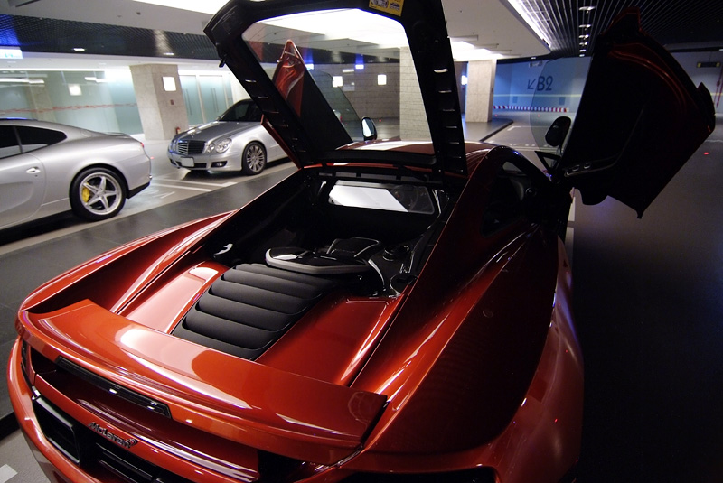 Name:  0641.jpg
Views: 40
Size:  158.9 KB