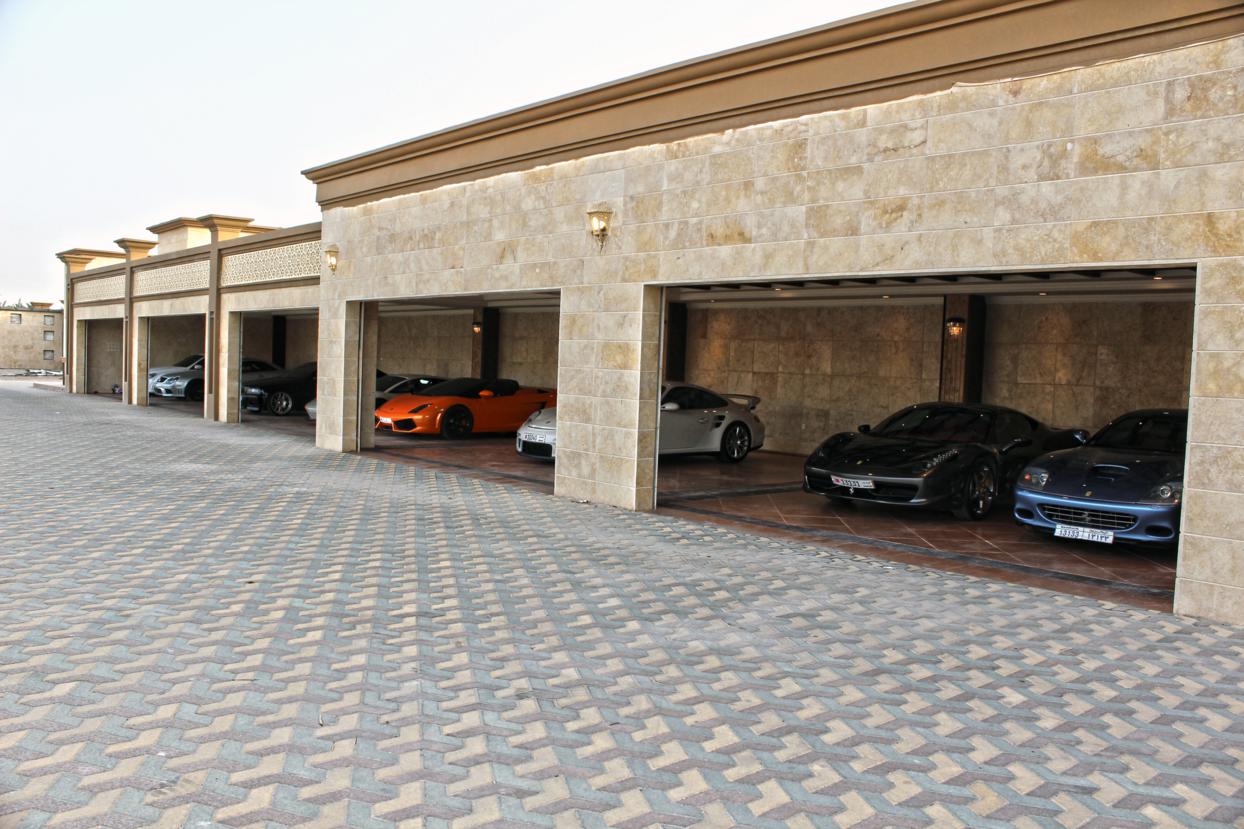 Name:  GROUPPICTURES2_1244x829.jpg
Views: 88
Size:  164.9 KB