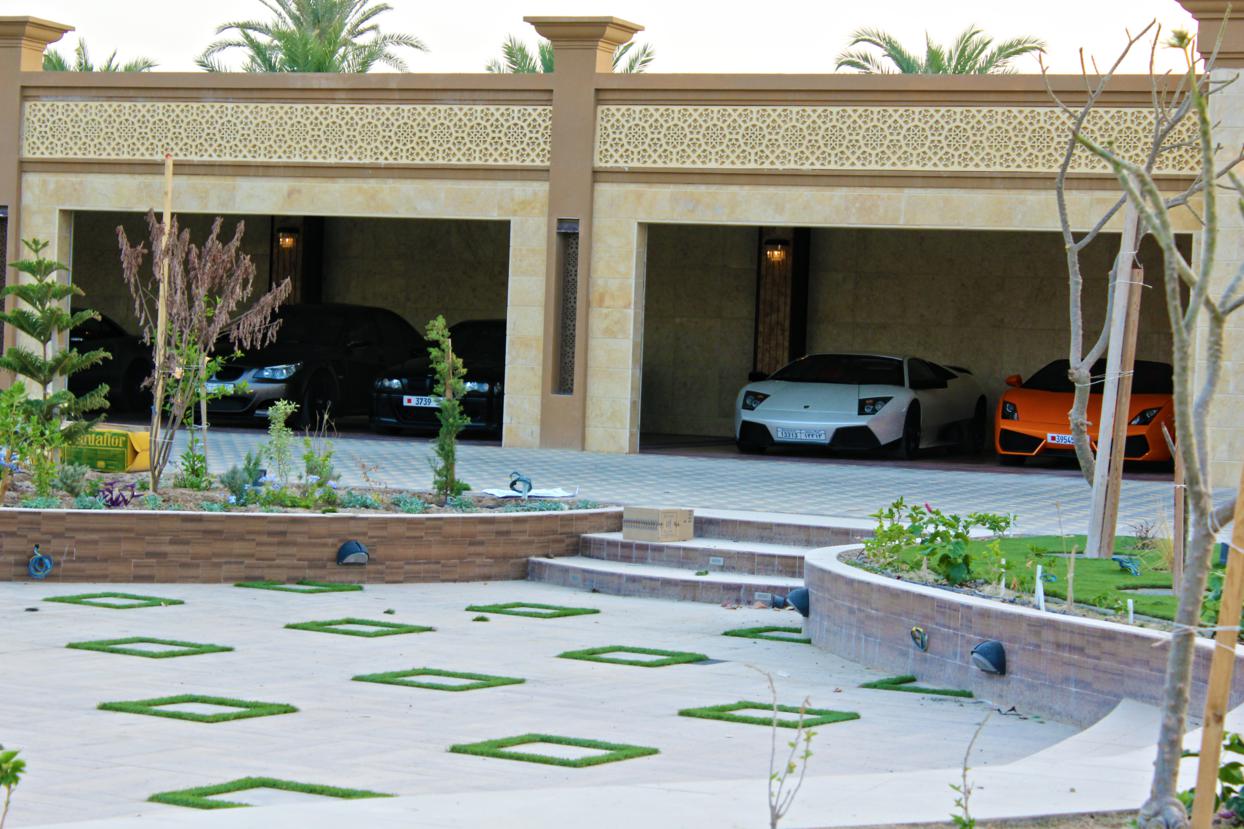 Name:  GROUPPICTURES13_1244x829.jpg
Views: 95
Size:  166.1 KB