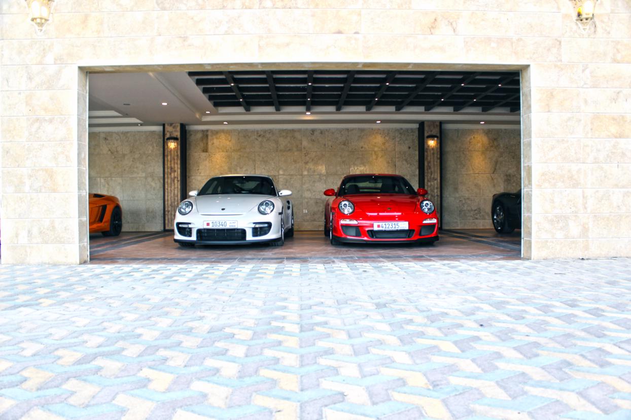 Name:  GROUP_Porsche1_1244x829.jpg
Views: 96
Size:  135.3 KB