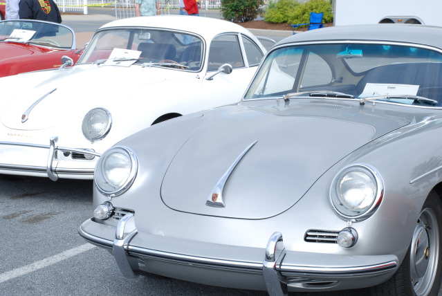 Name:  HersheySwapMeet2012201.jpg
Views: 155
Size:  94.0 KB