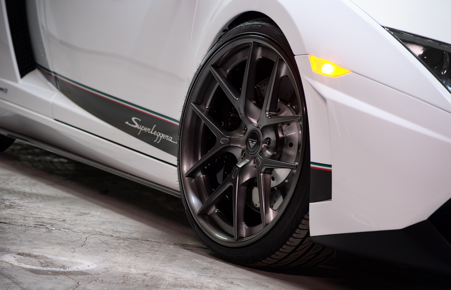 Name:  superleggera-white-1.jpg
Views: 67
Size:  669.3 KB