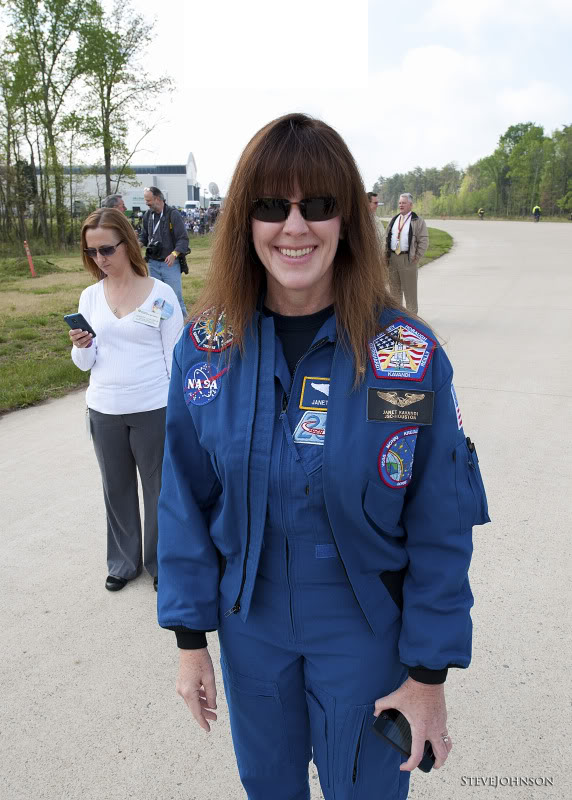Name:  Astronaut2.jpg
Views: 21
Size:  103.1 KB