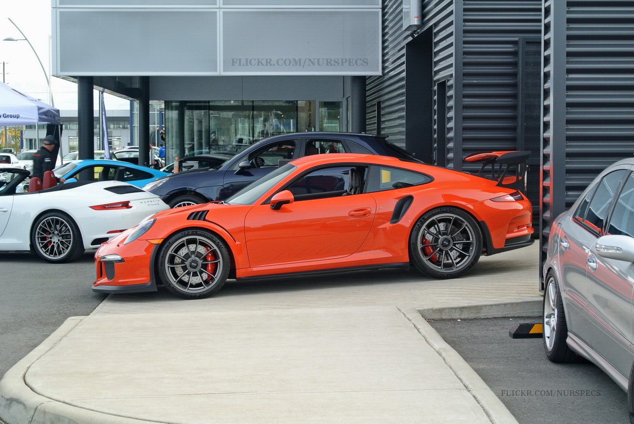 Name:  oNTskfU.jpg
Views: 27
Size:  369.9 KB