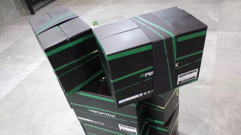 Name: J4MI212.jpg
Views: 29
Size: 68.8 KB