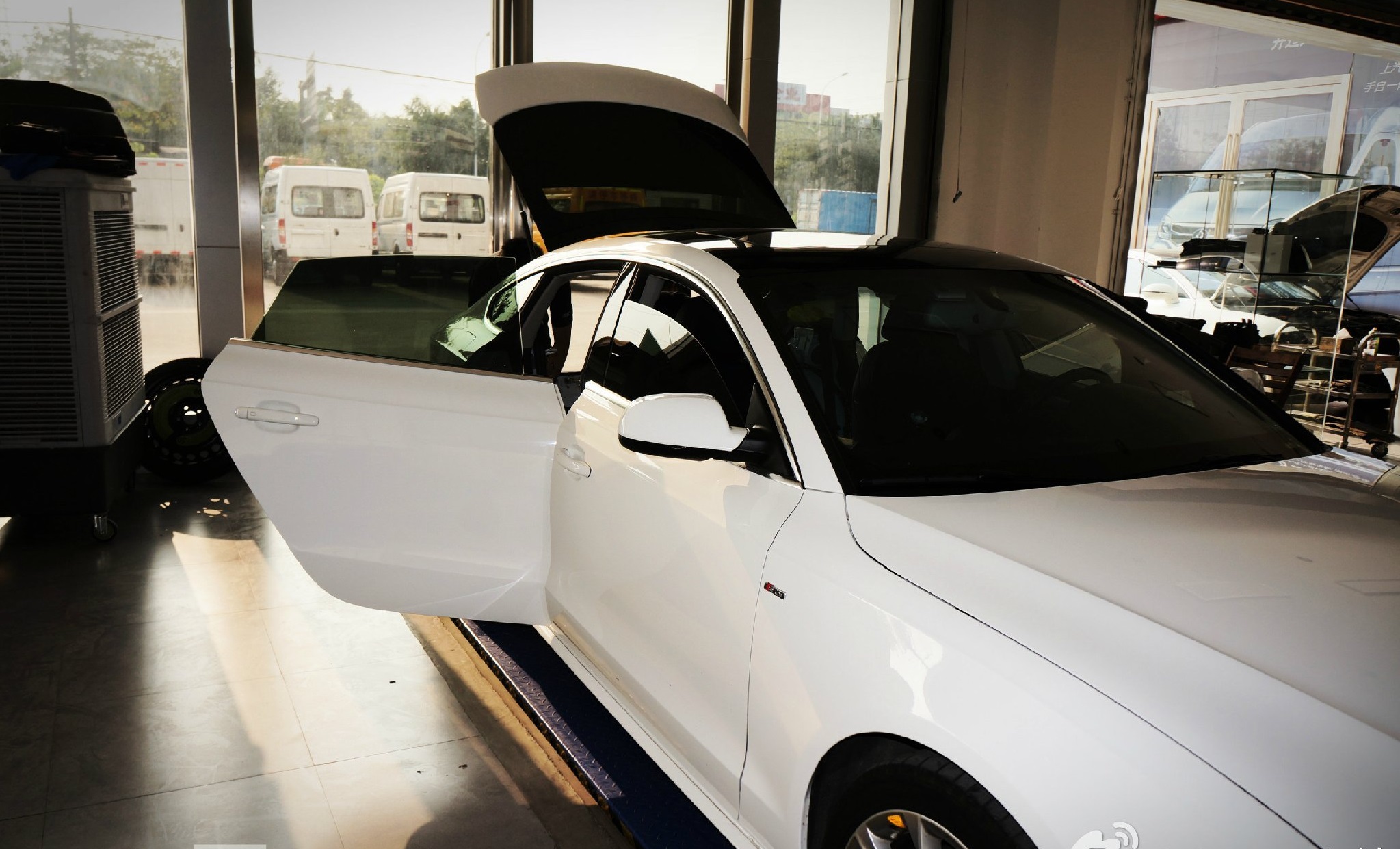 Name:  SSqX4nz.jpg
Views: 24
Size:  487.8 KB