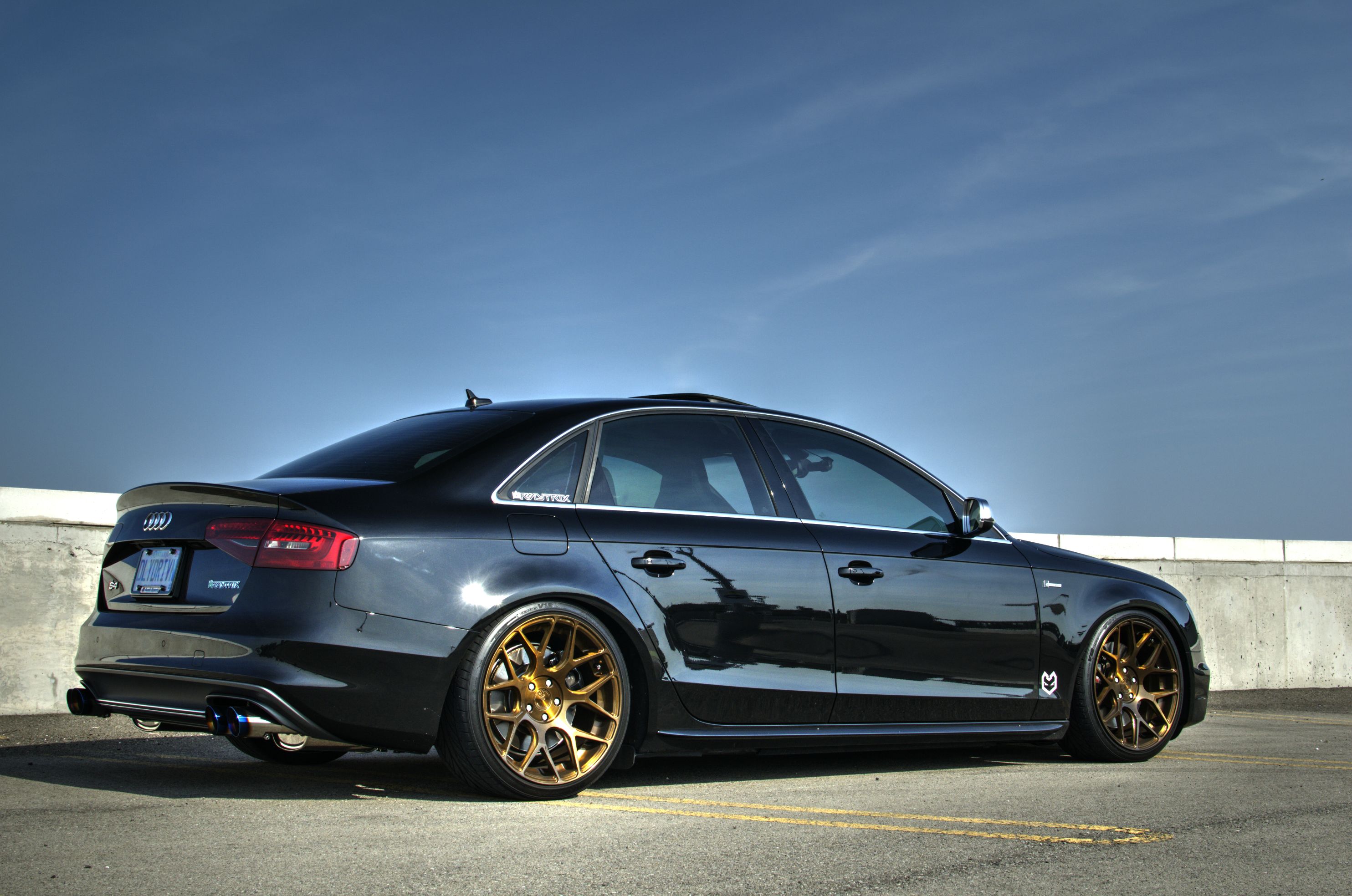 Name:  hMuKugJ.jpg
Views: 36
Size:  555.7 KB