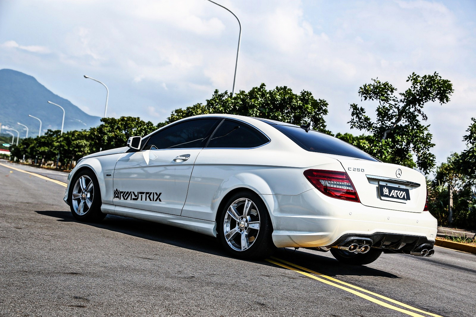 Name:  2vC2UVW.jpg
Views: 135
Size:  607.7 KB