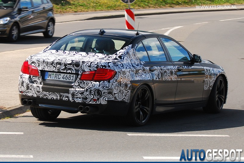 Name:  LvRFo.jpg
Views: 22
Size:  133.5 KB