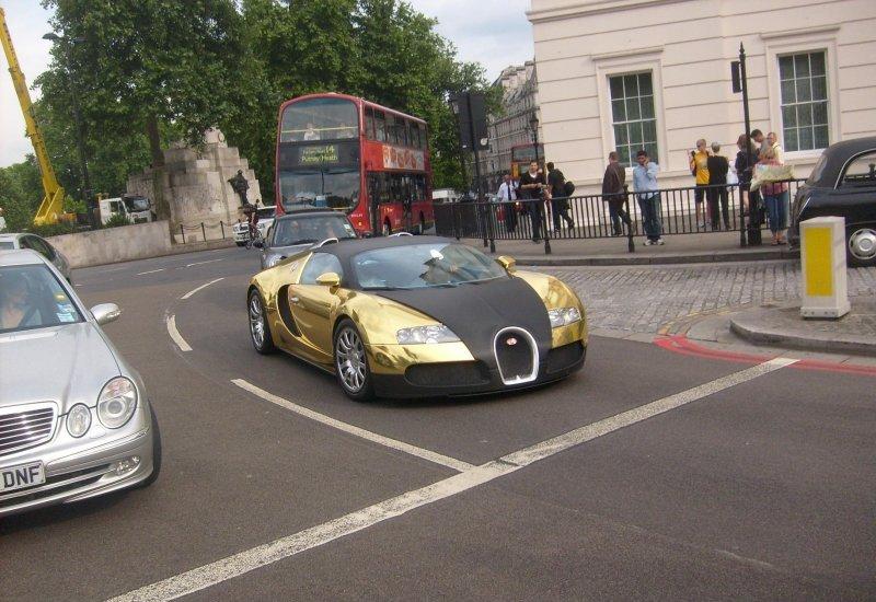 bugatti veyron gold chrome