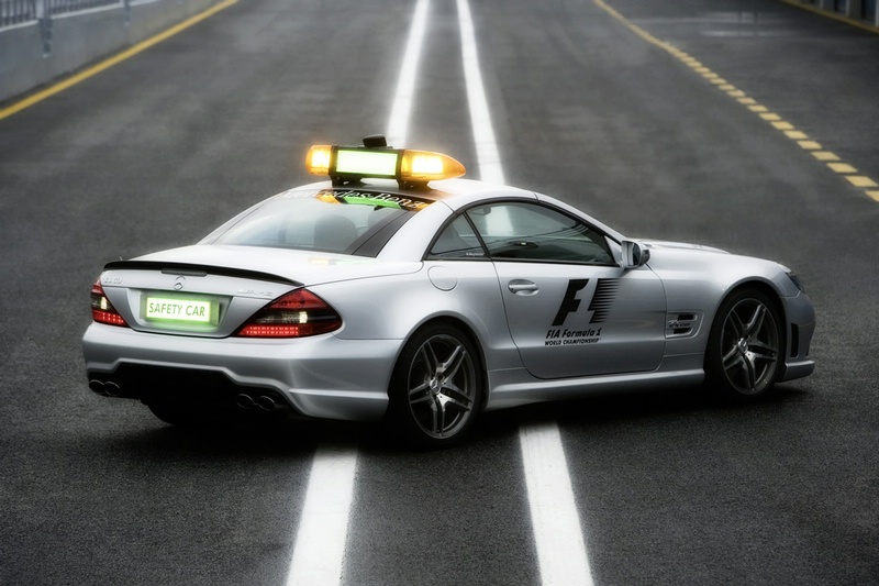 Mercedes Sl 63 Amg Pace Car C 63 Amg Medical Revealed For 08 Formula 1 Season Teamspeed Com