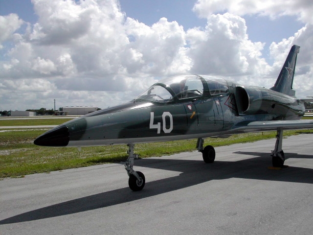 Name:  N16RZ_1.jpg
Views: 195
Size:  194.5 KB