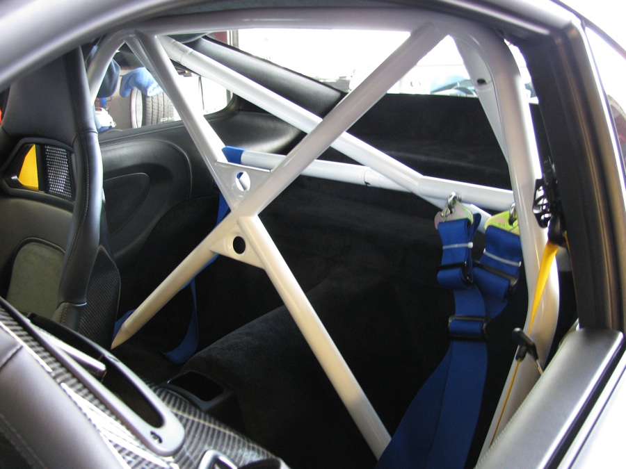 Name:  BRR GT3 roll bar inside sm.jpg
Views: 754
Size:  172.7 KB