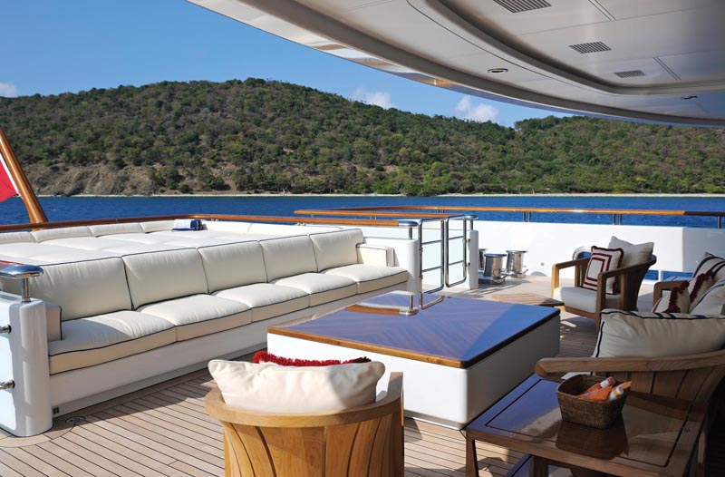 Name:  12. LM AftDeck.jpg
Views: 3168
Size:  106.0 KB