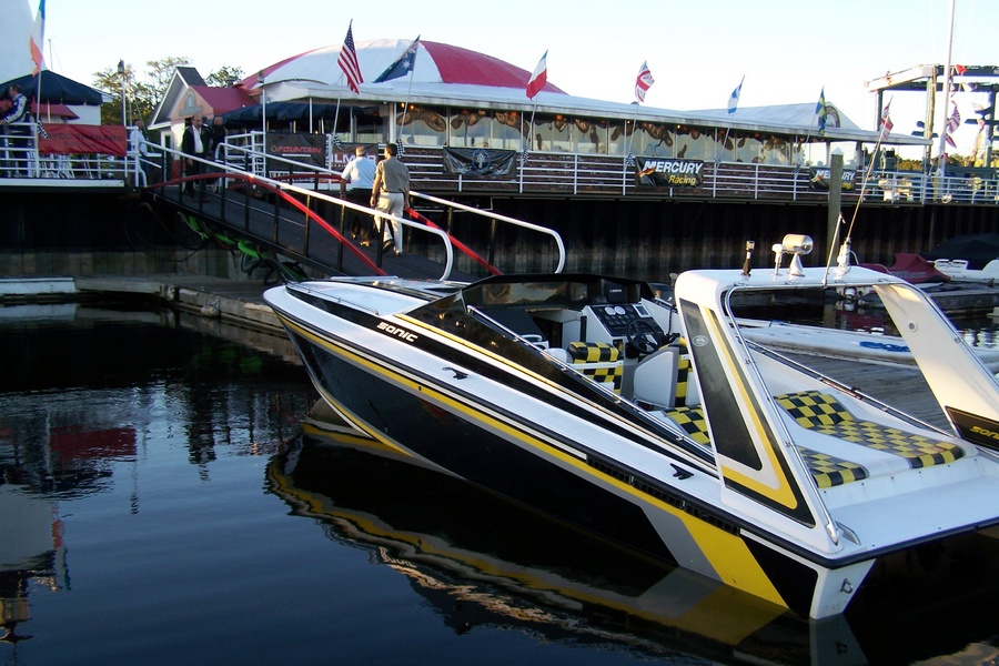 Name:  round long island boat race 005.jpg
Views: 3670
Size:  220.4 KB
