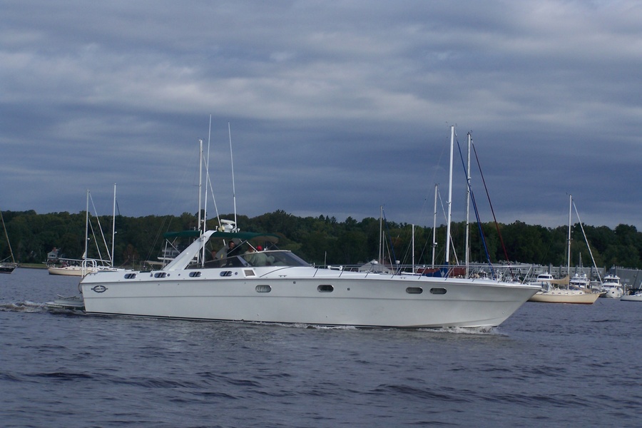 Name:  round long island boat race 031.jpg
Views: 2490
Size:  143.9 KB