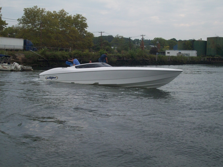 Name:  round long island boat race 019.jpg
Views: 1609
Size:  207.2 KB