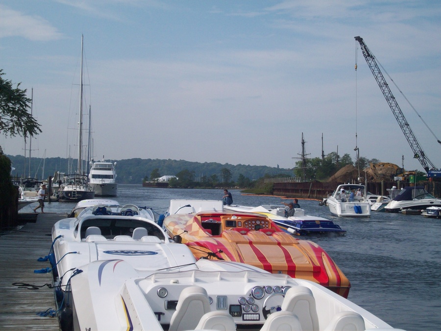 Name:  round long island boat race 054.jpg
Views: 1213
Size:  194.6 KB