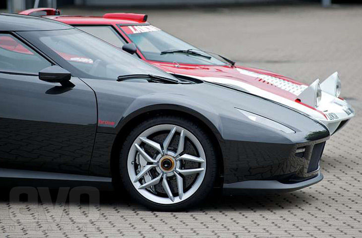 Name:  stratos8.jpg
Views: 274
Size:  68.1 KB