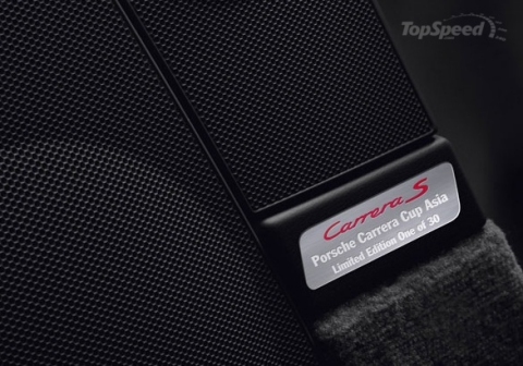 Name:  official_2011_porsche_911_carrera_cup_asia_04.jpg
Views: 786
Size:  111.7 KB