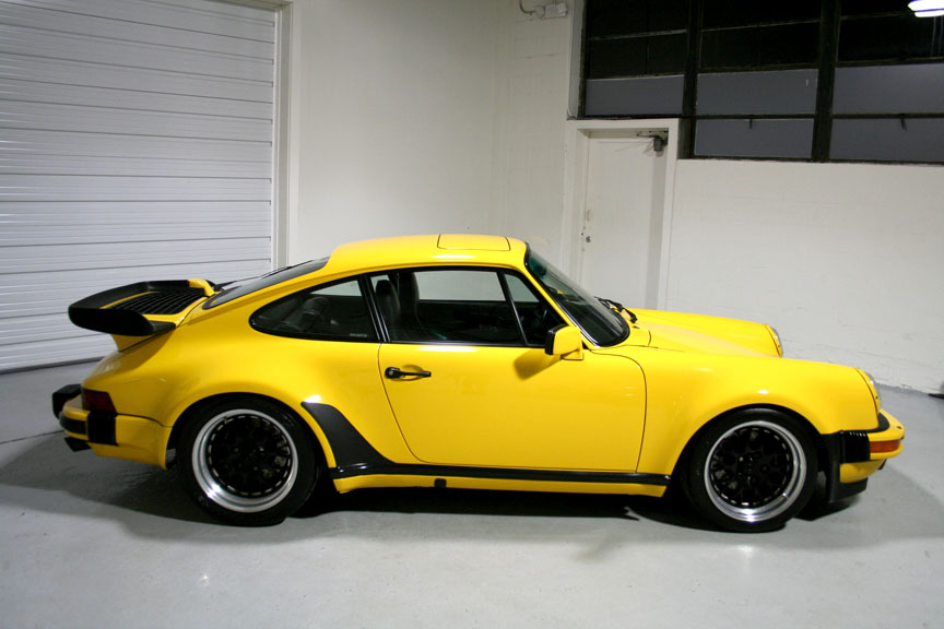 Name:  930S_FlyYellow_1.jpg
Views: 3080
Size:  100.1 KB