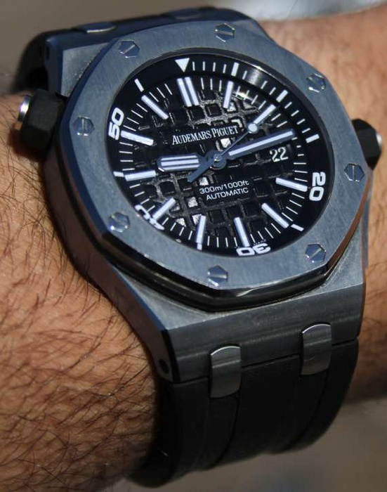 Name:  AP-Diver-51.jpg
Views: 426
Size:  123.6 KB