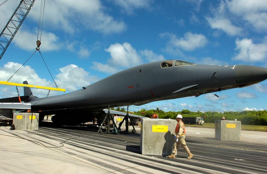 Name:  b-1b_recovery_5.jpg
Views: 5264
Size:  164.0 KB