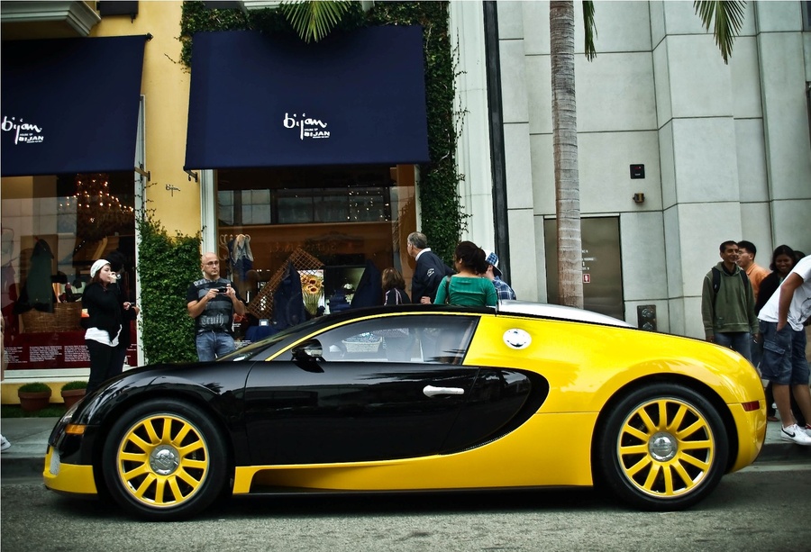 Name:  Bugatti-Veyron-Bijan-Profile.jpg
Views: 3278
Size:  219.1 KB