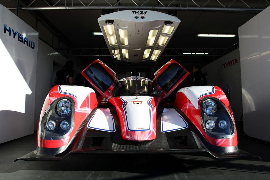 Name:  Toyota TS030 Hybrid Le Mans 2012 (2).jpg
Views: 524
Size:  164.0 KB