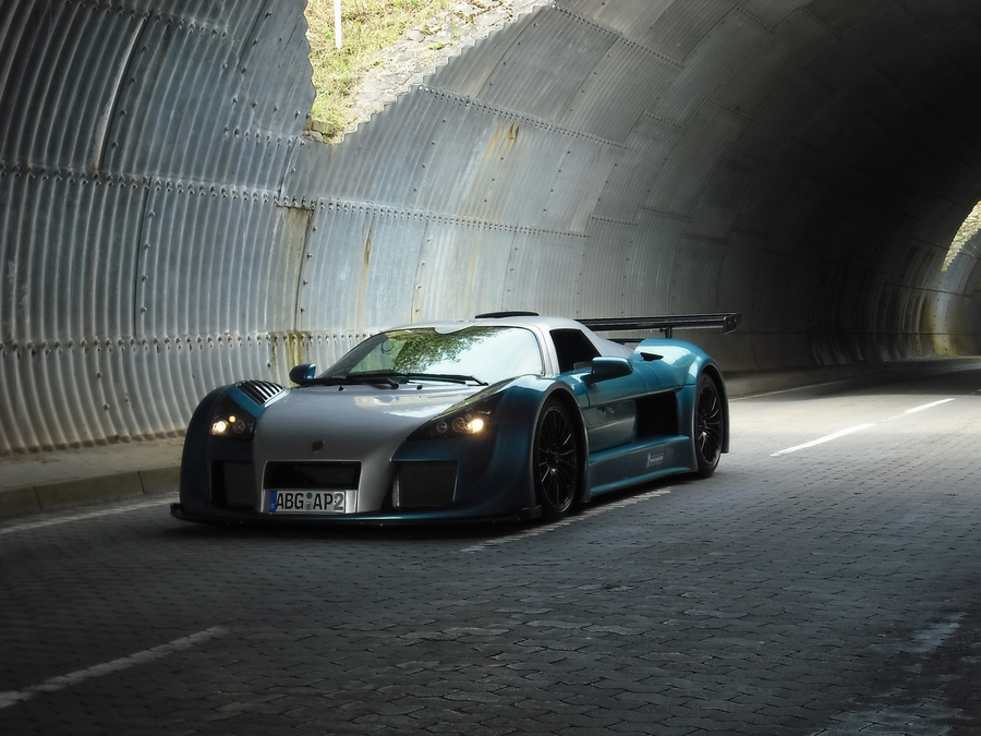 Name:  Gumpert Apollo Sport 2009 (N�rburgring lap record) (3).jpg
Views: 1740
Size:  225.3 KB