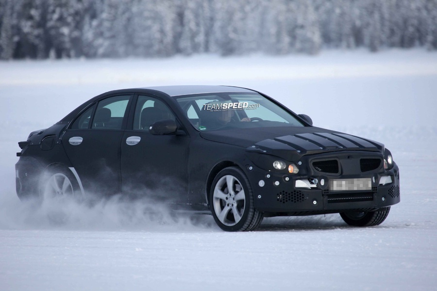 Name:  Mercedes C-class 002 copy.jpg
Views: 2209
Size:  119.7 KB