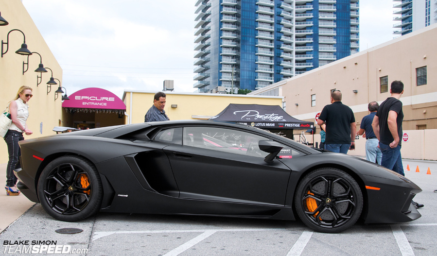 Name:  AventadorMattePS.jpg
Views: 2376
Size:  225.3 KB