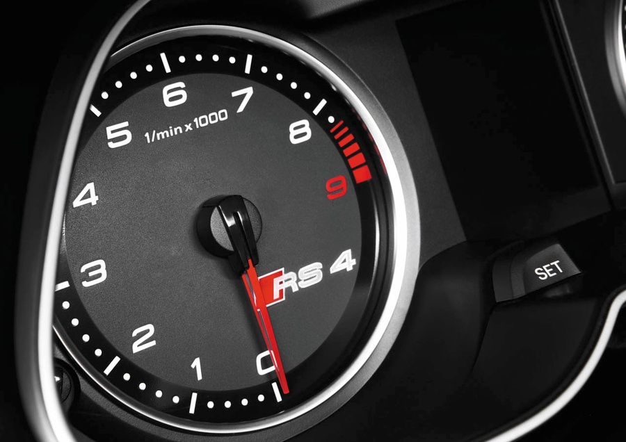 Name:  audi-rs4-avant32.jpg
Views: 343
Size:  137.7 KB