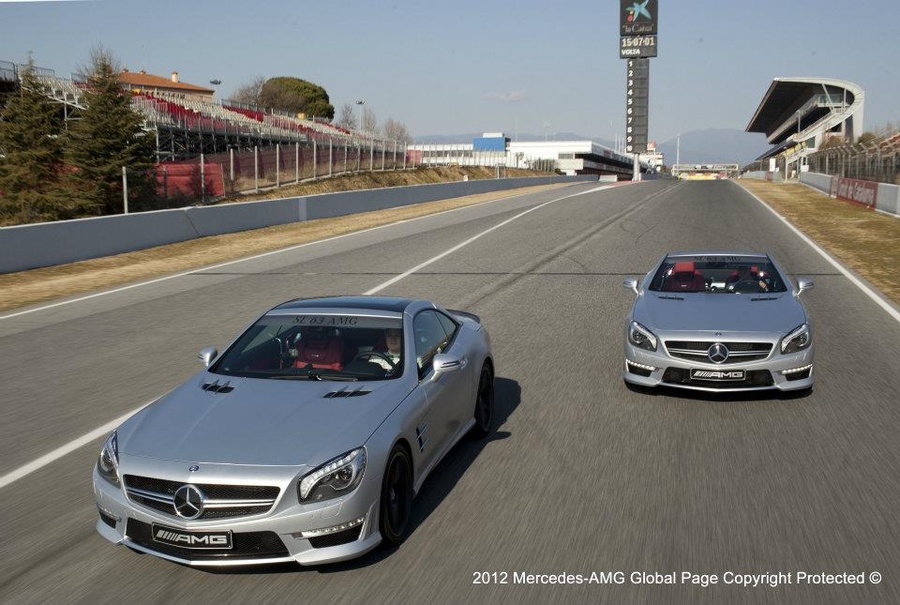 Name:  Mercedes_SL63_AMG_2012_preview_16.jpg
Views: 1691
Size:  192.8 KB