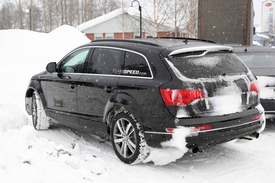 Name:  audi q7 mule 5 copy.jpg
Views: 700
Size:  213.0 KB