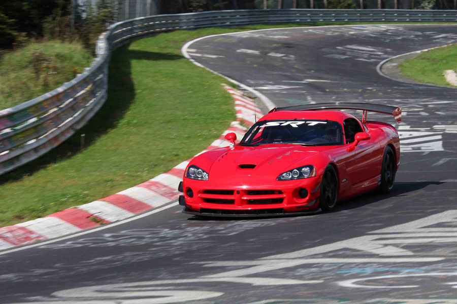 Name:  02-viper-acr-x-nurburgring.jpg
Views: 4247
Size:  158.0 KB