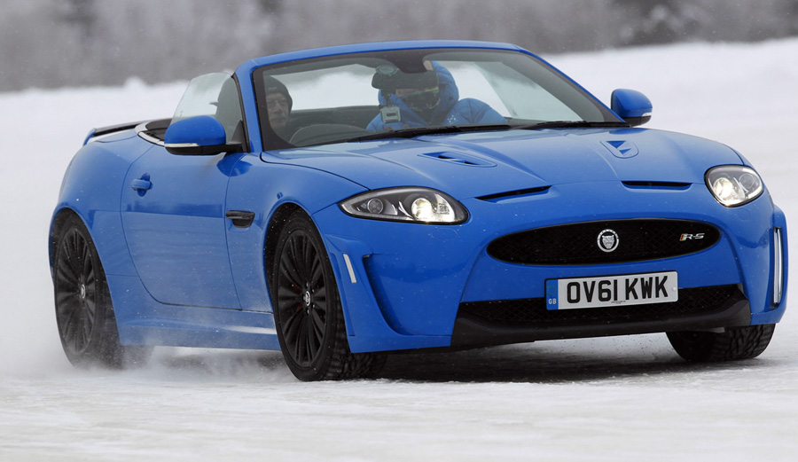 Name:  2012-Jaguar-XKR-S-Convertible-Nordic-Drive-Blue-Front-Angle-Drive-2-1280x960.jpg
Views: 3708
Size:  150.1 KB
