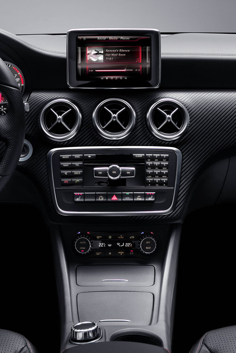 Name:  03-a-class-iphone-siri.jpg
Views: 317
Size:  111.6 KB