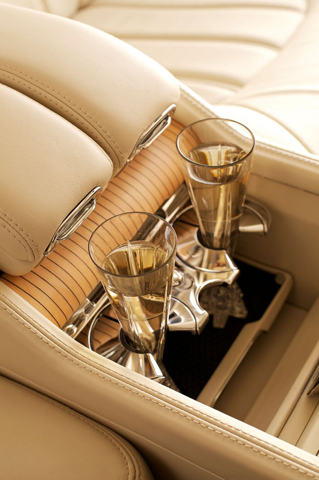 Name:  Bentley_Mulsanne_EXECUTIVE_INTERIOR_Bentley_Motors_30590.jpg
Views: 1160
Size:  147.8 KB