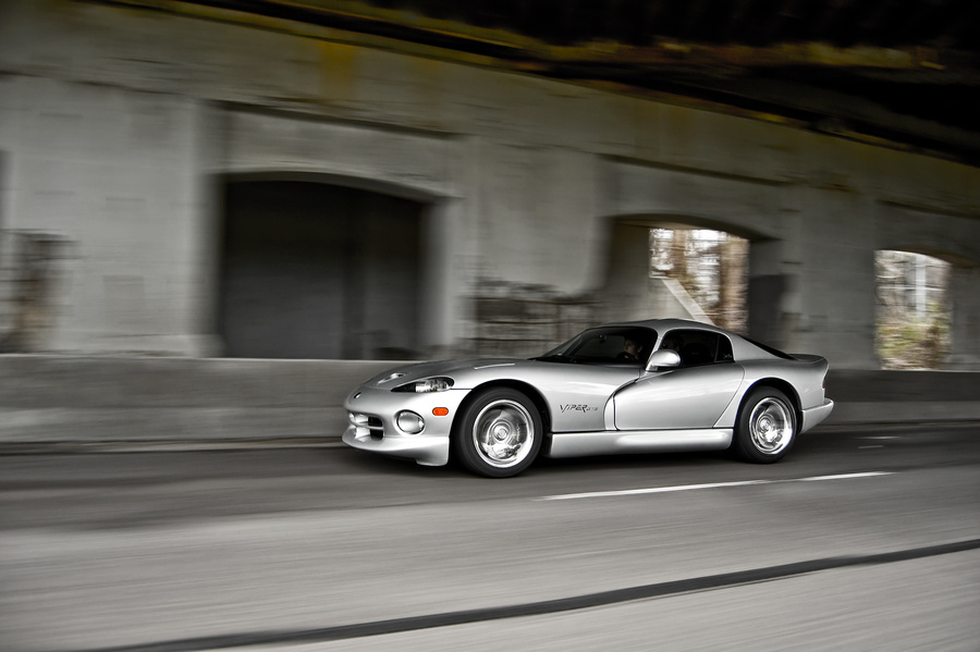 Name:  Dodge_Viper_GTS_Wallpaper_2_by_SpeedX07.jpg
Views: 1436
Size:  135.6 KB