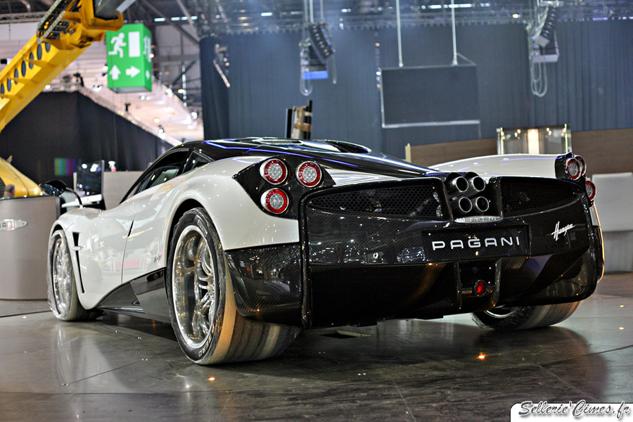 Name:  1330903322Pagani Huayra 004.jpg
Views: 1610
Size:  285.3 KB