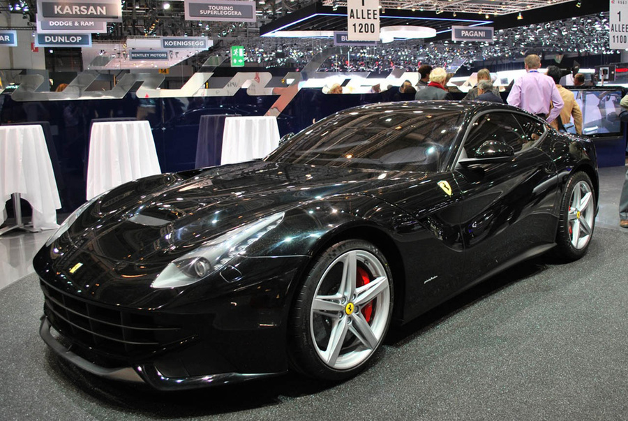 Name:  03ferrari-f12berlinettapininfarinageneva2012.jpg
Views: 1698
Size:  298.8 KB