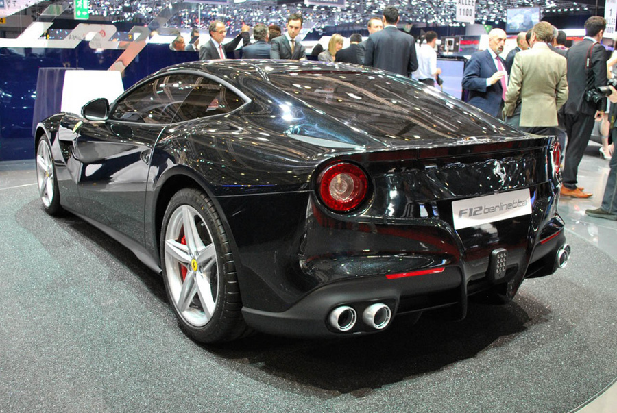 Name:  09ferrari-f12berlinettapininfarinageneva2012.jpg
Views: 1596
Size:  313.9 KB