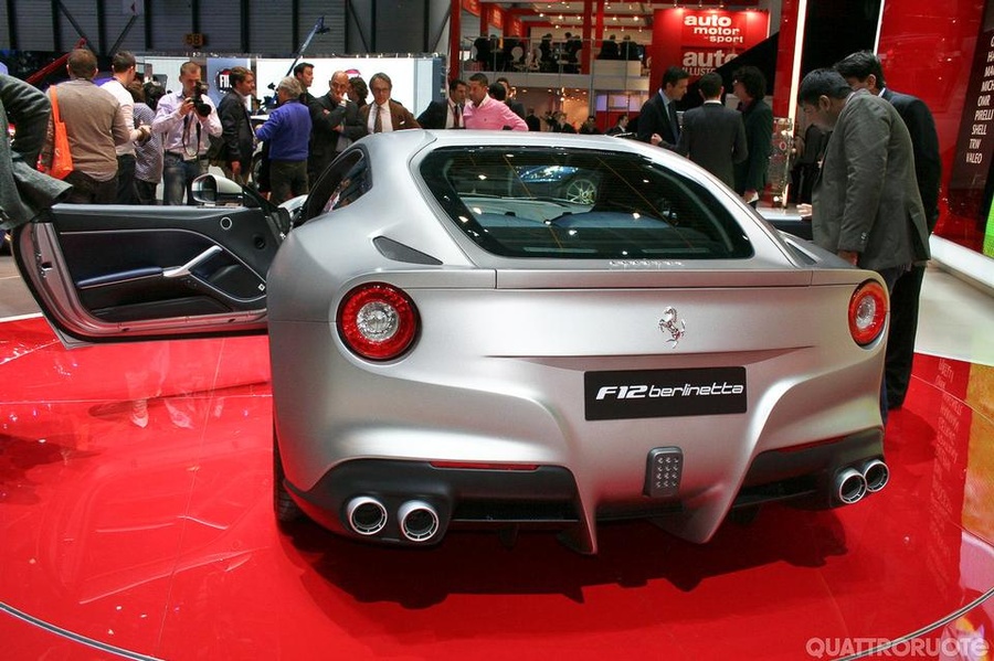 Name:  376057_5489_big_2012-stand-ferrari-ginevra-341.jpg
Views: 3783
Size:  197.2 KB