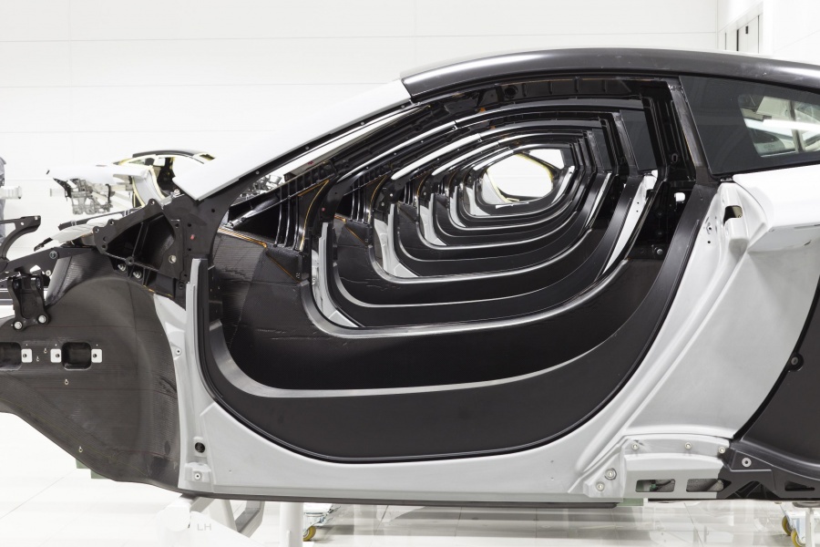 Name:  67131mclar_10.jpg
Views: 661
Size:  161.6 KB