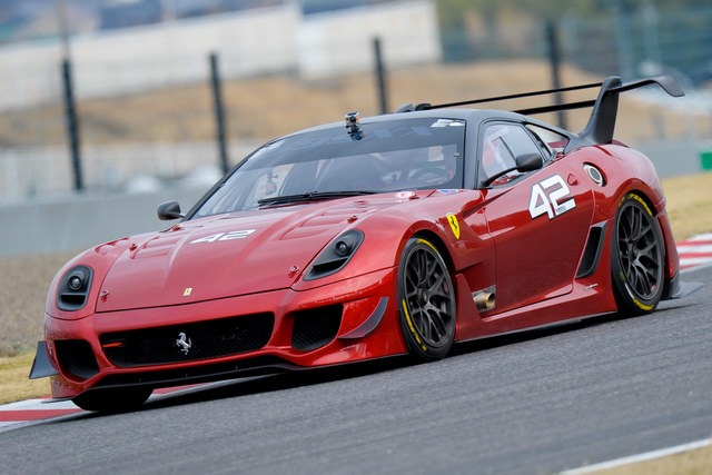 Name:  Ferrari-599XX-Evo-XX-2%25255B2%25255D.jpg
Views: 1854
Size:  71.8 KB