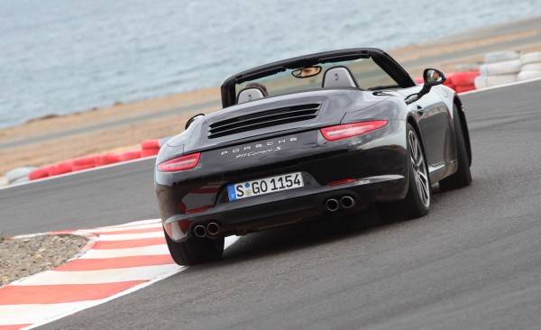 Name:  2012-porsche-911-carrera-ffffs-cabriolet-46_gallery_image_large.jpg
Views: 2821
Size:  50.2 KB