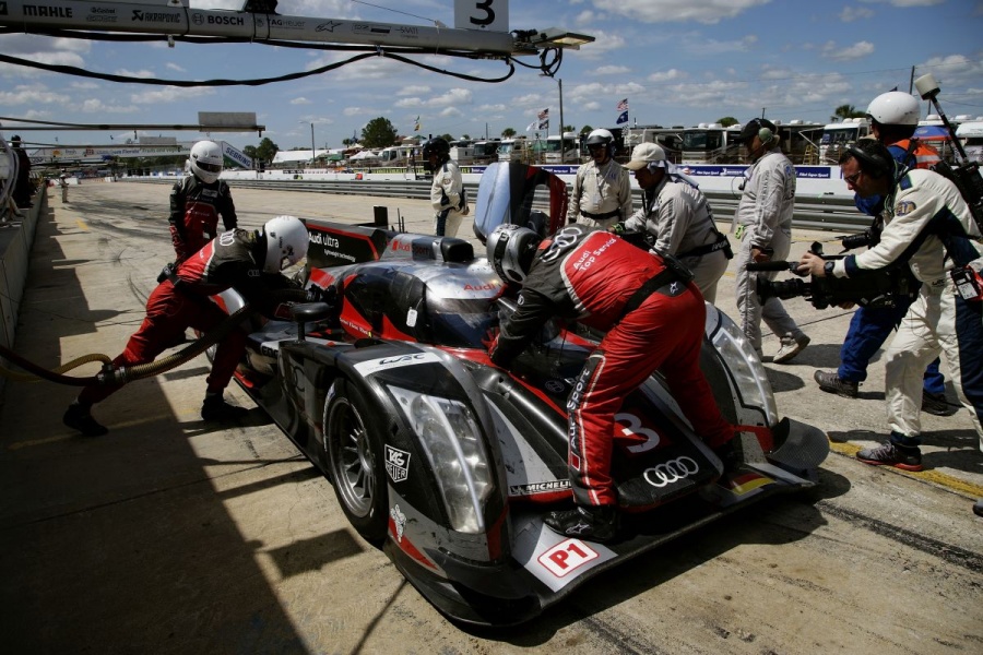 Name:  Audi R18 at Sebring 2012 (37).jpg
Views: 156
Size:  240.7 KB