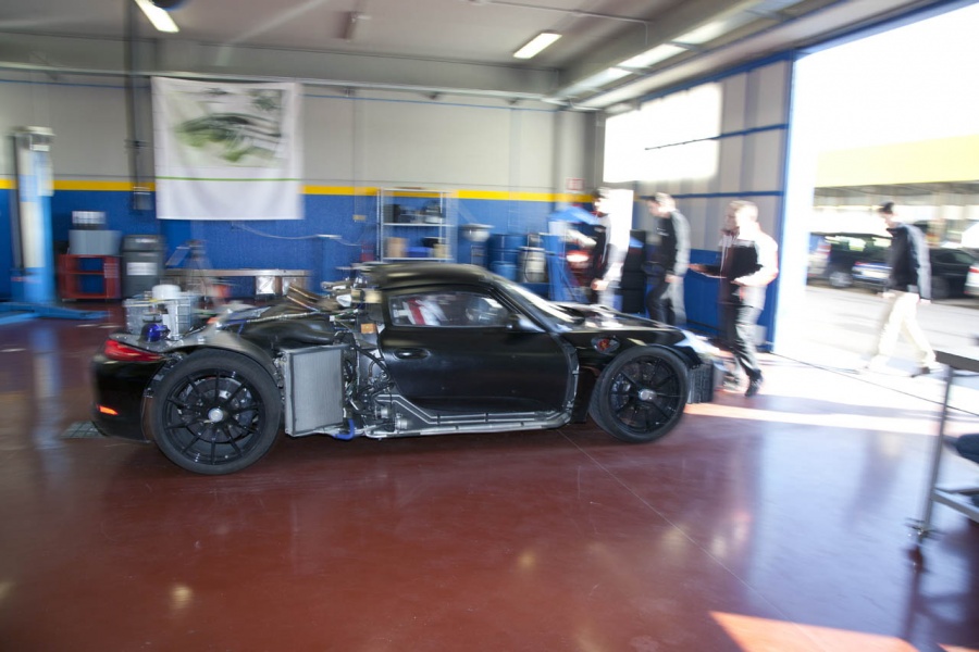 Name:  Porsche 918 Prototype (17).jpg
Views: 508
Size:  149.9 KB